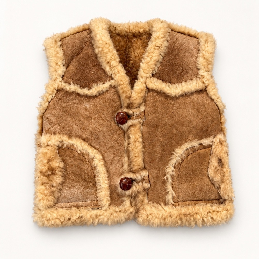 Vintage Kids Large Tan Brown Sheepskin Shearling Vest Western Rustic Cabincore